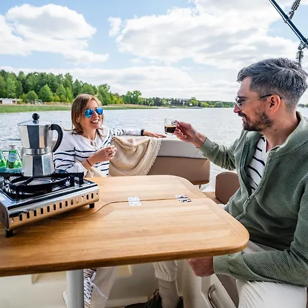 Hotel na wodzie Masuria Warsaw Picnic